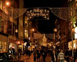 Grafton Street?s name appears in many celebrated songs and poems.